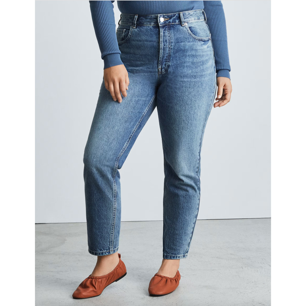 Everlane 90's The Cheeky Straight Medium Blue Button Fly Jeans 30